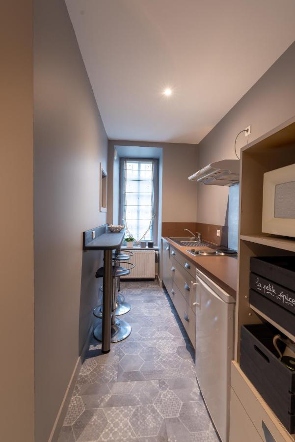 Chambre D Hote "Sous Le Clocher" Apartment Saint-Léonard-de-Noblat Exterior photo